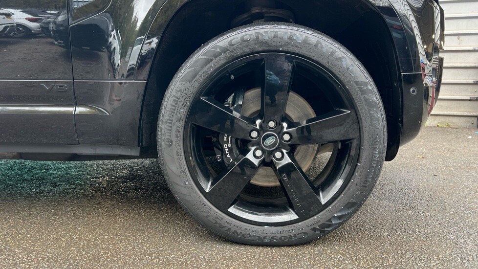 Used Land Rover Defender 2022 for sale - 76966809: Photo 8