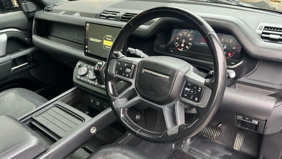 Used Land Rover Defender 2023 for sale - 77018238: Photo 28