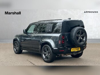 Used Land Rover Defender 2023 for sale - 77018238: Photo