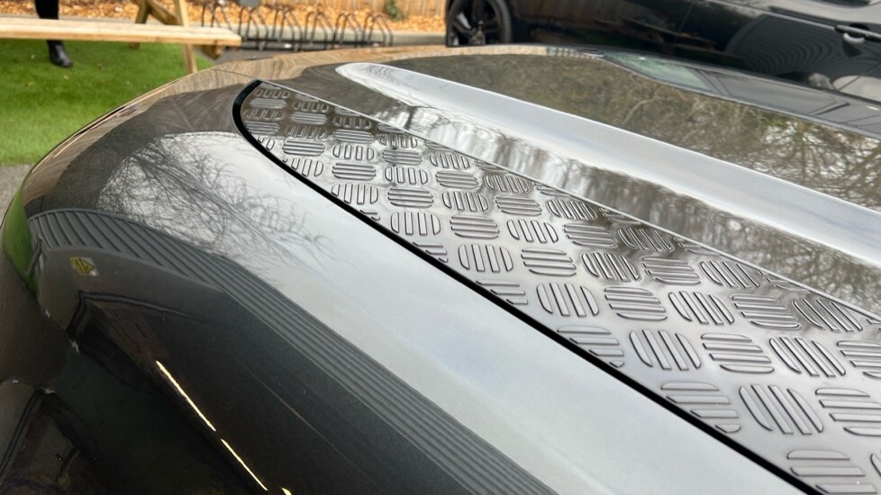 Used Land Rover Defender 2023 for sale - 77018238: Photo 34