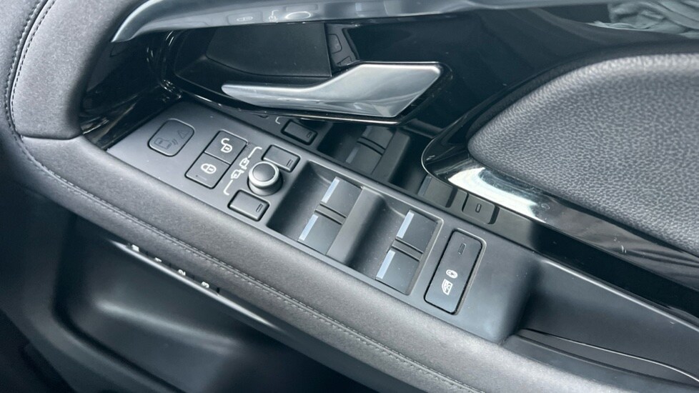 Used Land Rover Range Rover Evoque 2020 for sale - 76914887: Photo 41