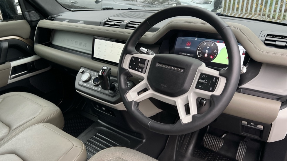 Used Land Rover Defender 2021 for sale - 77075585: Photo 28