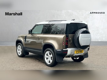 Used Land Rover Defender 2021 for sale - 77075585: Photo
