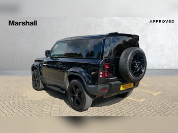 Used Land Rover Defender 2022 for sale - 77004938: Photo