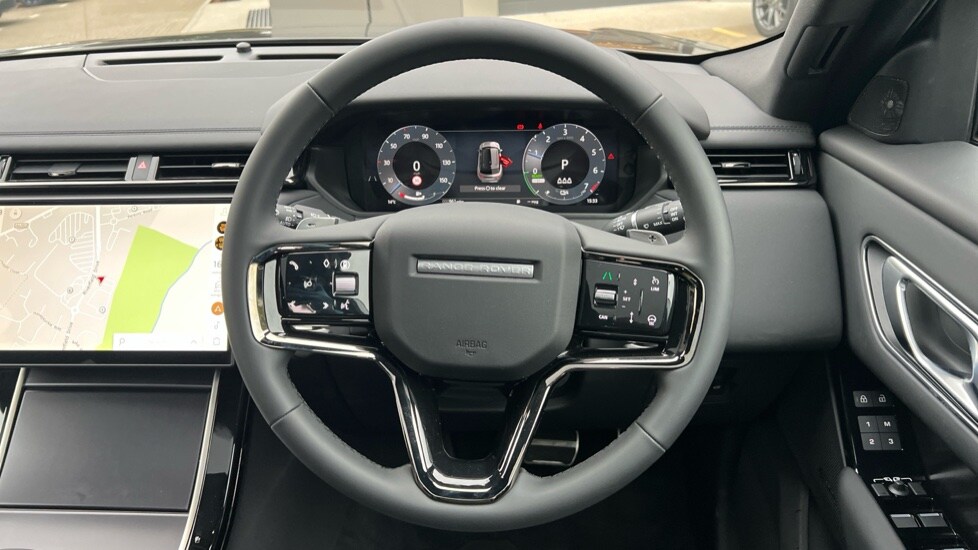 Used Land Rover Range Rover Velar 2025 for sale - 76116899: Photo 15