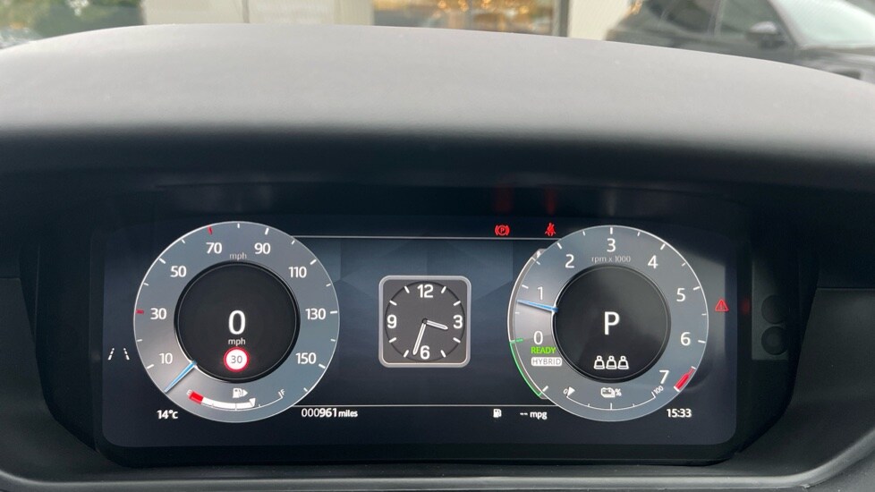 Used Land Rover Range Rover Velar 2025 for sale - 76116899: Photo 16