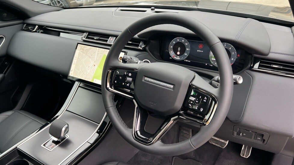 Used Land Rover Range Rover Velar 2025 for sale - 76116899: Photo 28