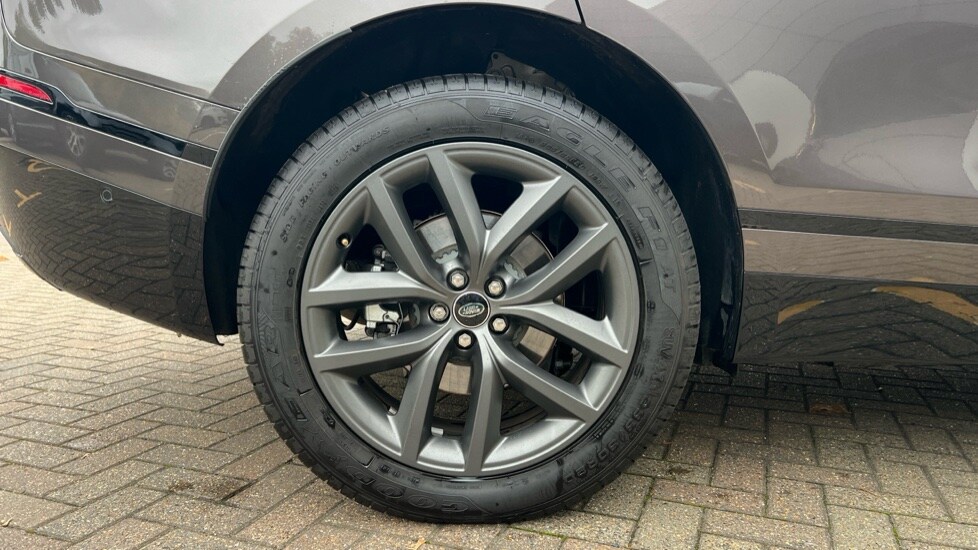 Used Land Rover Range Rover Velar 2025 for sale - 76116899: Photo 31