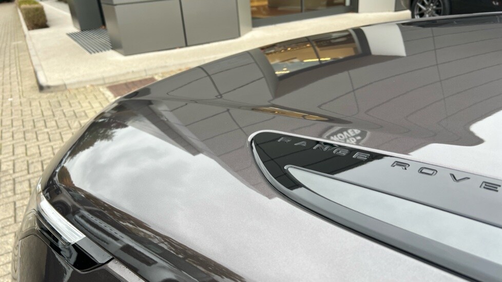 Used Land Rover Range Rover Velar 2025 for sale - 76116899: Photo 34