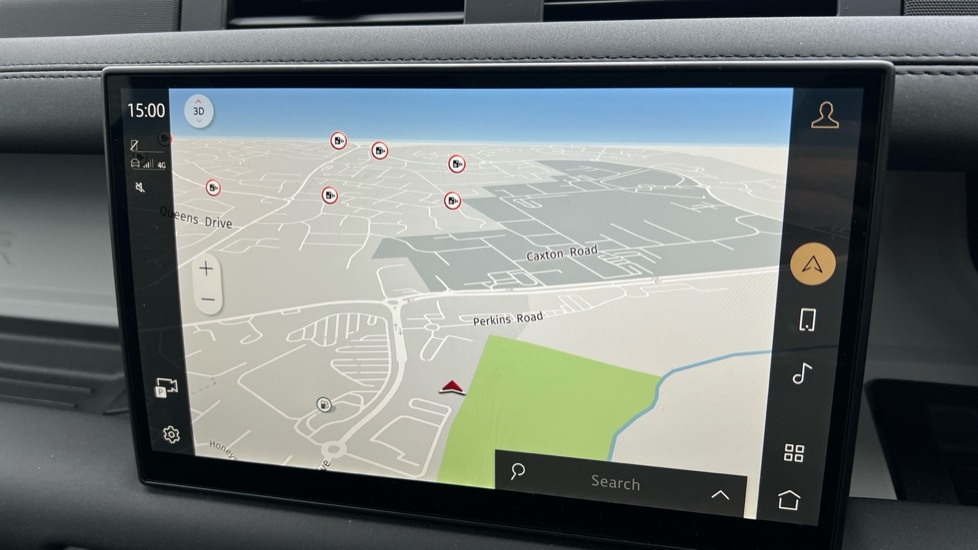 Used Land Rover Defender 2025 for sale - 76563720: Photo 11