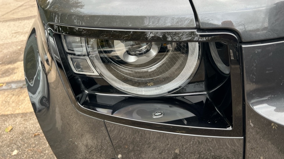 Used Land Rover Defender 2025 for sale - 76563720: Photo 17