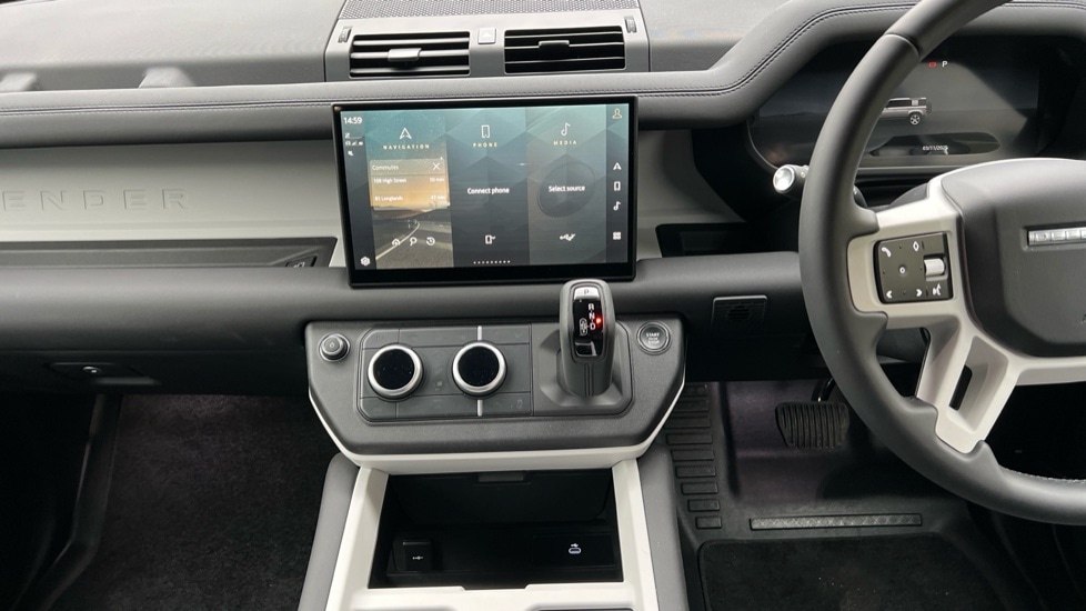 Used Land Rover Defender 2025 for sale - 76563720: Photo 29