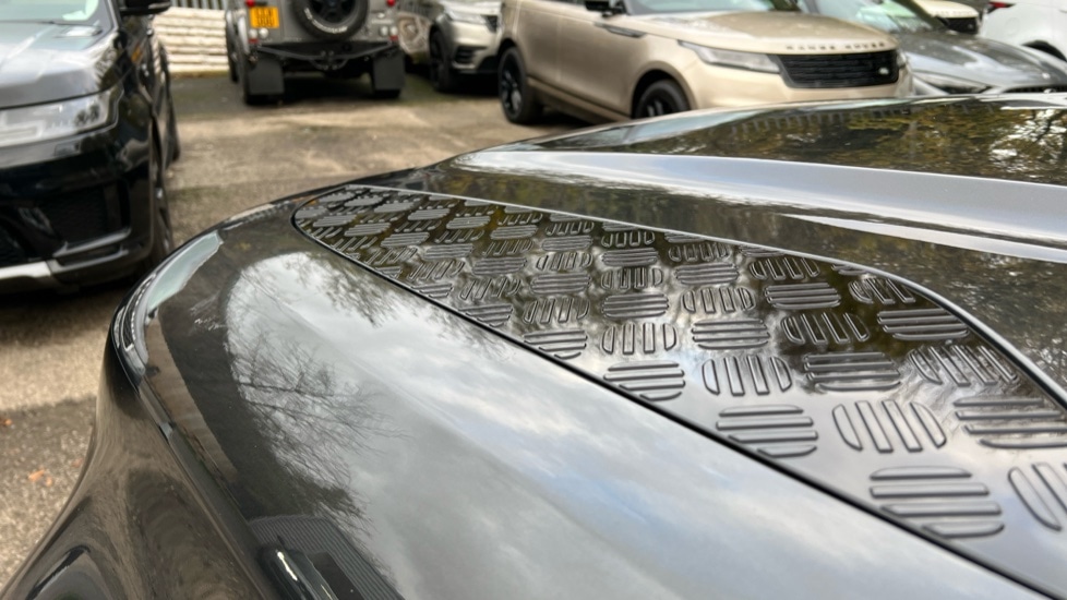 Used Land Rover Defender 2025 for sale - 76563720: Photo 34