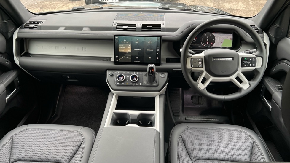 Used Land Rover Defender 2025 for sale - 76563720: Photo 9