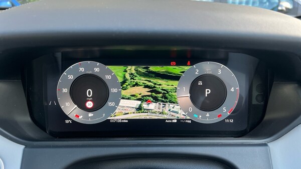 Used Land Rover Range Rover Velar 2025 for sale - 76338858: Photo 16