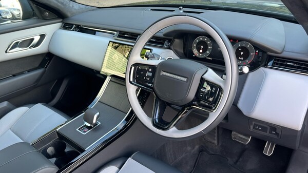 Used Land Rover Range Rover Velar 2025 for sale - 76338858: Photo 28