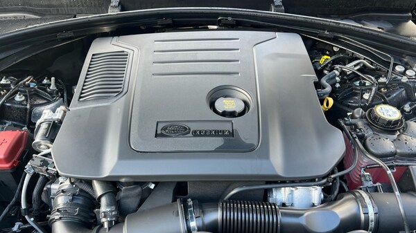 Used Land Rover Range Rover Velar 2025 for sale - 76338858: Photo 30