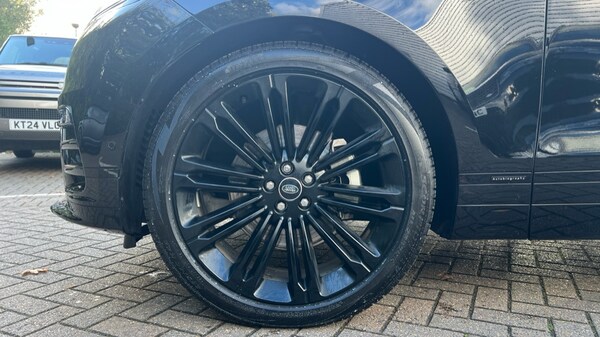 Used Land Rover Range Rover Velar 2025 for sale - 76338858: Photo 32