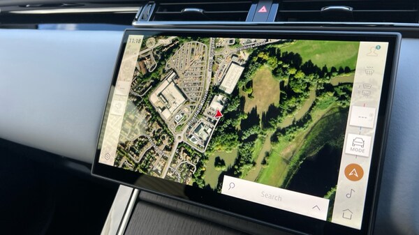 Used Land Rover Range Rover Velar 2025 for sale - 76338858: Photo 39