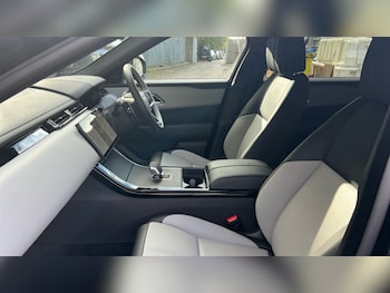 Used Land Rover Range Rover Velar 2025 for sale - 76338858: Photo 3