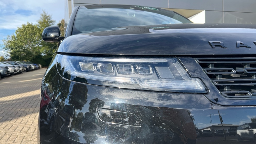 Used Land Rover Range Rover Sport 2024 for sale - 76438087: Photo 17