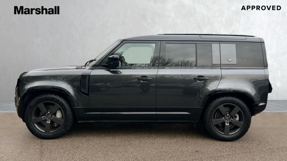 Used Land Rover Defender 2023 for sale - 76901197: Photo 26