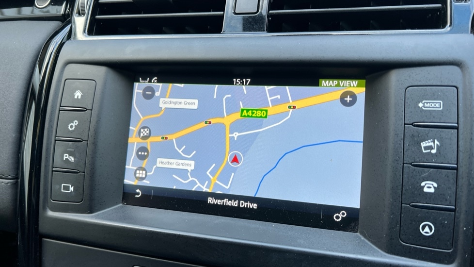 Used Land Rover Discovery 2017 for sale - 76501277: Photo 11