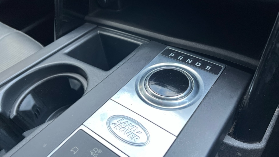 Used Land Rover Discovery 2017 for sale - 76501277: Photo 13