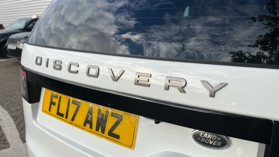 Used Land Rover Discovery 2017 for sale - 76501277: Photo 40
