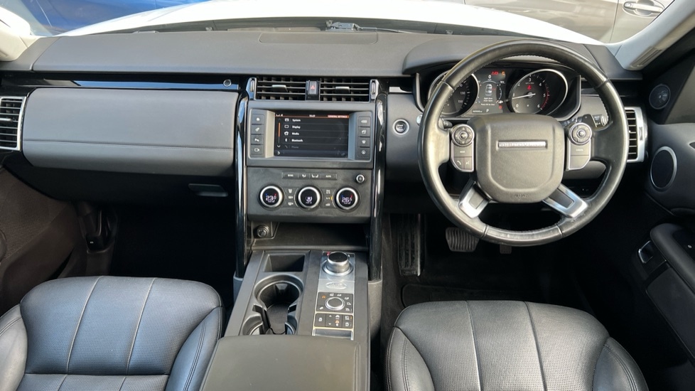 Used Land Rover Discovery 2017 for sale - 76501277: Photo 9