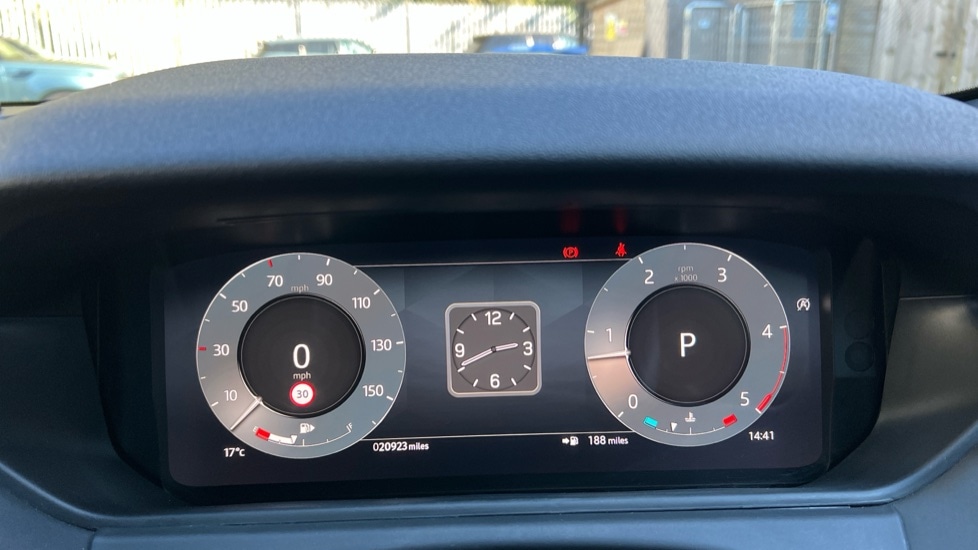 Used Land Rover Range Rover Velar 2023 for sale - 76033654: Photo 16