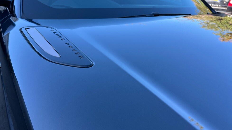 Used Land Rover Range Rover Velar 2023 for sale - 76033654: Photo 23