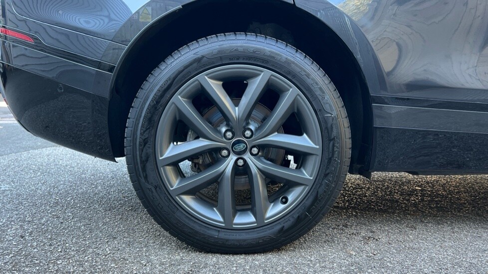 Used Land Rover Range Rover Velar 2023 for sale - 76033654: Photo 31