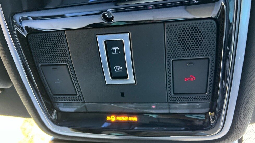 Used Land Rover Range Rover Velar 2023 for sale - 76033654: Photo 48