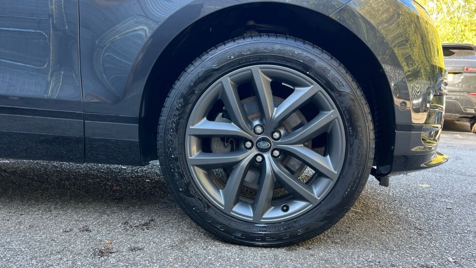 Used Land Rover Range Rover Velar 2023 for sale - 76033654: Photo 8