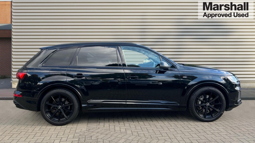 Used Audi Q7 2022 for sale - 76146173: Photo 2