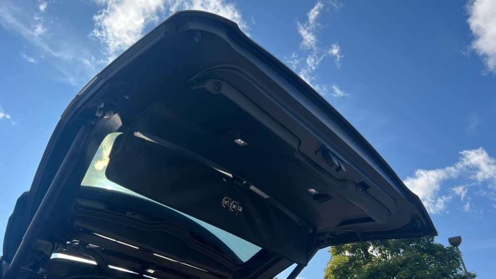 Used Land Rover Discovery 2024 for sale - 76441937: Photo 36