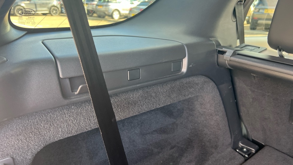 Used Land Rover Discovery 2024 for sale - 76441937: Photo 41