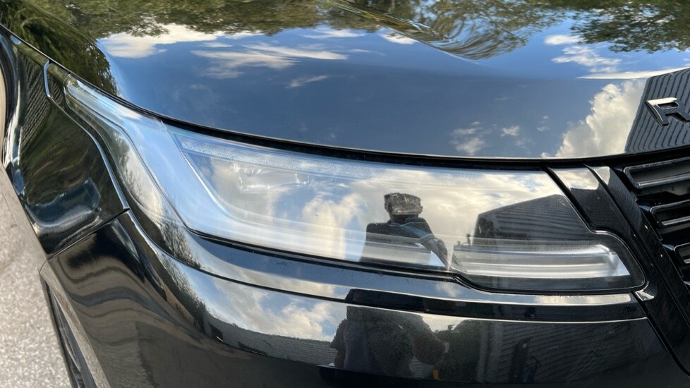 Used Land Rover Range Rover Velar 2025 for sale - 76749907: Photo 17