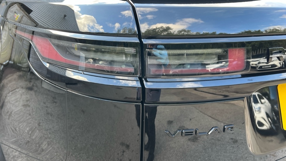 Used Land Rover Range Rover Velar 2025 for sale - 76749907: Photo 19