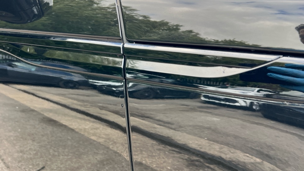 Used Land Rover Range Rover Velar 2025 for sale - 76749907: Photo 22