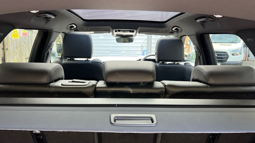 Used Land Rover Range Rover Velar 2025 for sale - 76749907: Photo 39