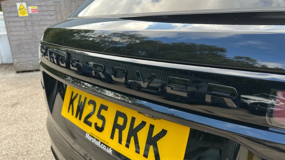 Used Land Rover Range Rover Velar 2025 for sale - 76749907: Photo 44