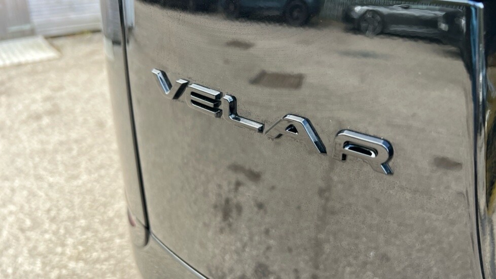 Used Land Rover Range Rover Velar 2025 for sale - 76749907: Photo 45