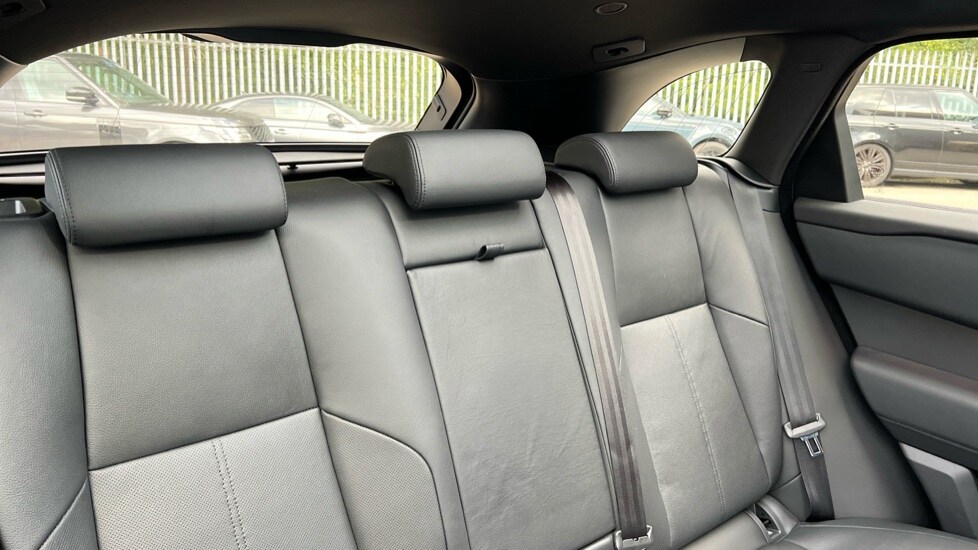 Used Land Rover Range Rover Velar 2025 for sale - 76749907: Photo 46