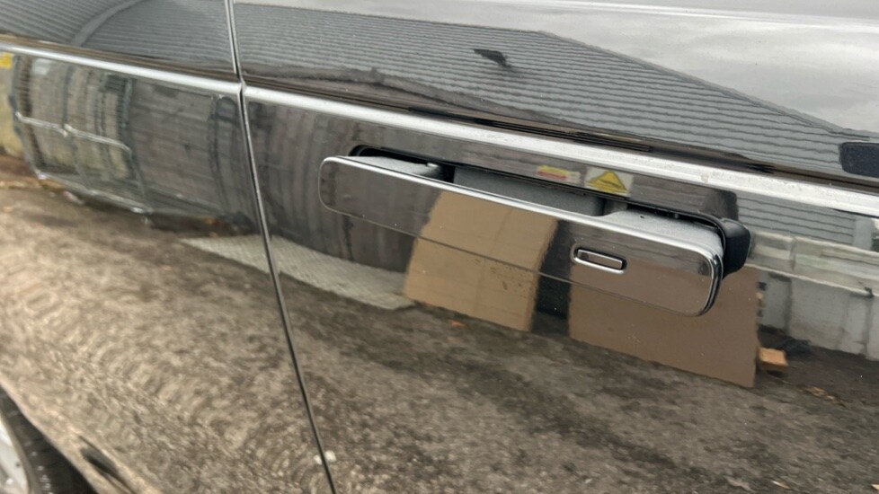 Used Land Rover Range Rover Velar 2024 for sale - 76078991: Photo 45