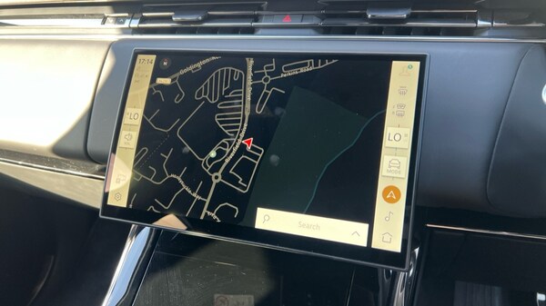 Used Land Rover Range Rover Sport 2024 for sale - 75648521: Photo 11