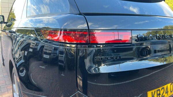 Used Land Rover Range Rover Sport 2024 for sale - 75648521: Photo 19