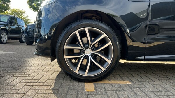 Used Land Rover Range Rover Sport 2024 for sale - 75648521: Photo 31