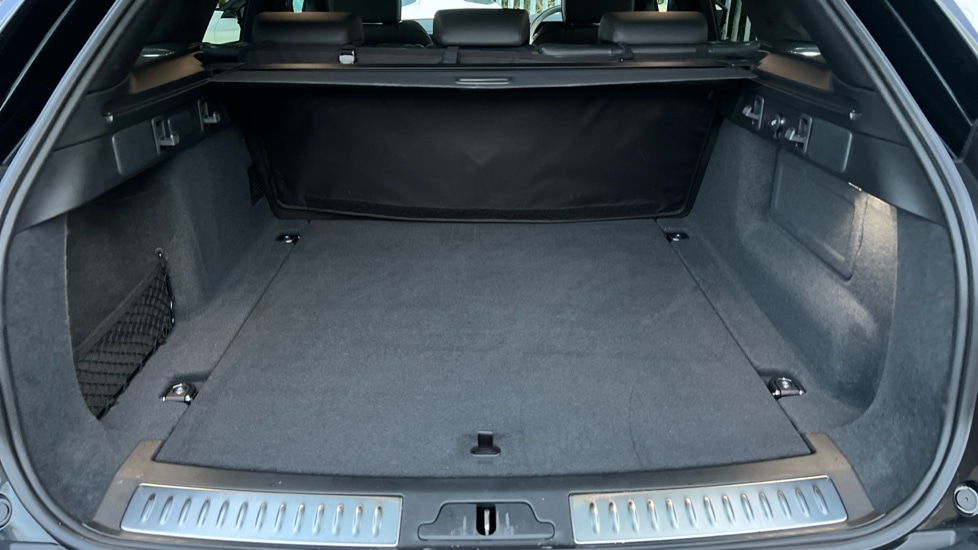 Used Land Rover Range Rover Velar 2025 for sale - 77018353: Photo 10